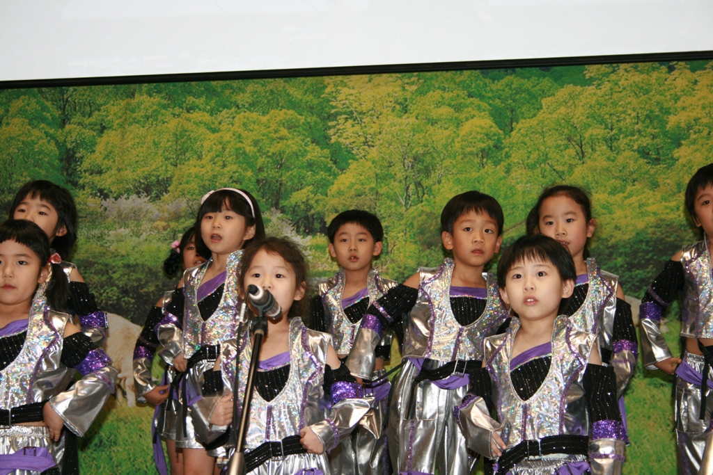 1370249741432e4246.jpg : 2008년 교회학교 성탄공연
