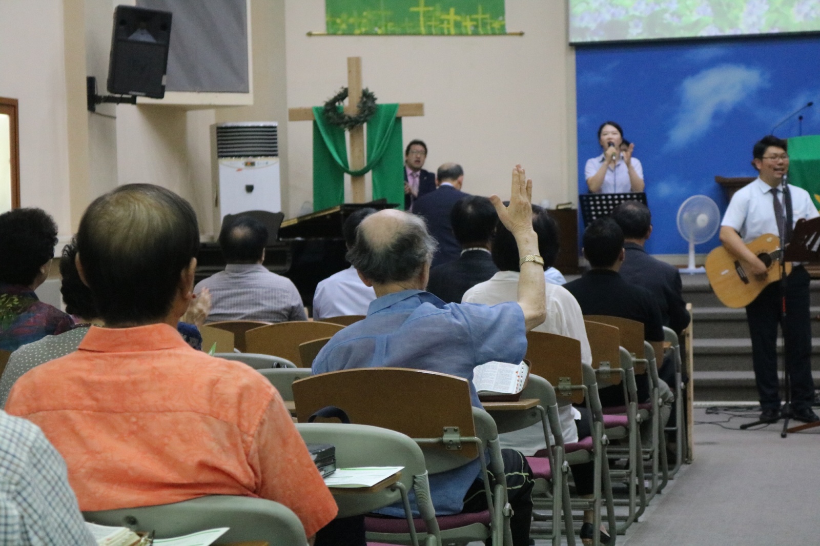 9.JPG : 3남, 4남선교회 헌신예배