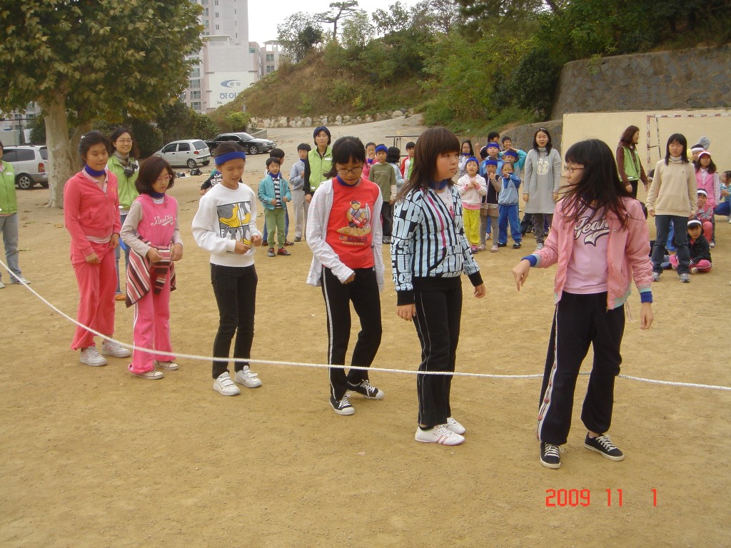 71404bef7324e1db8.jpg : 2009년 어린이부 운동회
