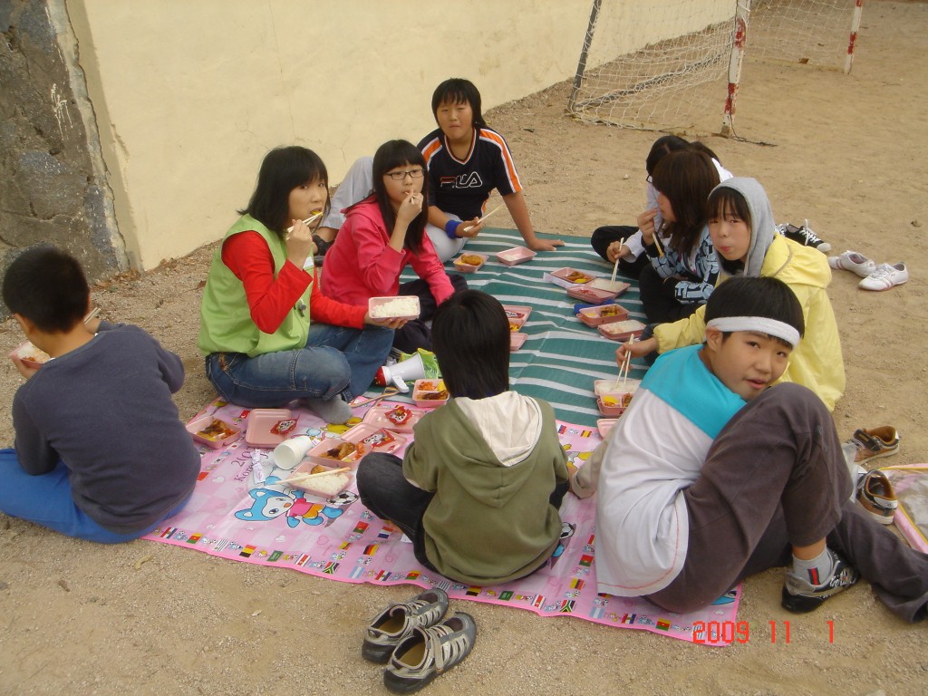 43894bef75a216770.jpg : 2009년 어린이부 운동회